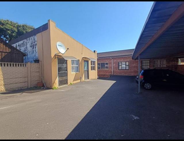 10 BEDROOM HOUSE FOR SALE IN KENVILLE